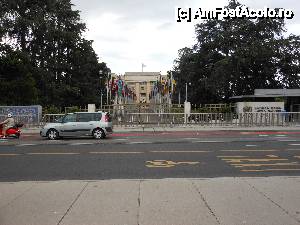 [P12] Geneva - Palais des Nations văzut din parc.  » foto by iulianic
 - 
<span class="allrVoted glyphicon glyphicon-heart hidden" id="av417664"></span>
<a class="m-l-10 hidden" id="sv417664" onclick="voting_Foto_DelVot(,417664,2384)" role="button">șterge vot <span class="glyphicon glyphicon-remove"></span></a>
<a id="v9417664" class=" c-red"  onclick="voting_Foto_SetVot(417664)" role="button"><span class="glyphicon glyphicon-heart-empty"></span> <b>LIKE</b> = Votează poza</a> <img class="hidden"  id="f417664W9" src="/imagini/loader.gif" border="0" /><span class="AjErrMes hidden" id="e417664ErM"></span>