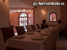 [P1x] restaurant vila iulia » foto by tzigy14*
 - 
<span class="allrVoted glyphicon glyphicon-heart hidden" id="av13786"></span>
<a class="m-l-10 hidden" id="sv13786" onclick="voting_Foto_DelVot(,13786,2415)" role="button">șterge vot <span class="glyphicon glyphicon-remove"></span></a>
<a id="v913786" class=" c-red"  onclick="voting_Foto_SetVot(13786)" role="button"><span class="glyphicon glyphicon-heart-empty"></span> <b>LIKE</b> = Votează poza</a> <img class="hidden"  id="f13786W9" src="/imagini/loader.gif" border="0" /><span class="AjErrMes hidden" id="e13786ErM"></span>