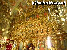 [P08] Iconostasul bisericii Manastirea Putna » foto by brindus27*
 - 
<span class="allrVoted glyphicon glyphicon-heart hidden" id="av302738"></span>
<a class="m-l-10 hidden" id="sv302738" onclick="voting_Foto_DelVot(,302738,2419)" role="button">șterge vot <span class="glyphicon glyphicon-remove"></span></a>
<a id="v9302738" class=" c-red"  onclick="voting_Foto_SetVot(302738)" role="button"><span class="glyphicon glyphicon-heart-empty"></span> <b>LIKE</b> = Votează poza</a> <img class="hidden"  id="f302738W9" src="/imagini/loader.gif" border="0" /><span class="AjErrMes hidden" id="e302738ErM"></span>