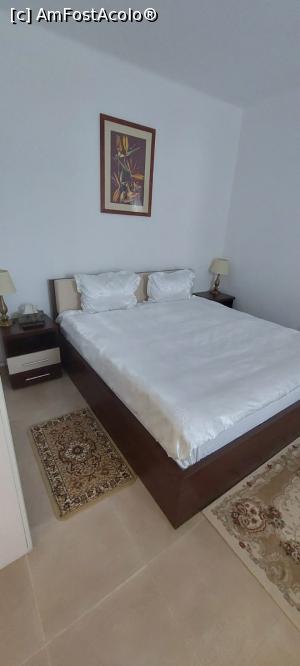 [P31] Patul matrimonial din dormitorul apartamentului 2 » foto by cris1982
 - 
<span class="allrVoted glyphicon glyphicon-heart hidden" id="av1355299"></span>
<a class="m-l-10 hidden" id="sv1355299" onclick="voting_Foto_DelVot(,1355299,2429)" role="button">șterge vot <span class="glyphicon glyphicon-remove"></span></a>
<a id="v91355299" class=" c-red"  onclick="voting_Foto_SetVot(1355299)" role="button"><span class="glyphicon glyphicon-heart-empty"></span> <b>LIKE</b> = Votează poza</a> <img class="hidden"  id="f1355299W9" src="/imagini/loader.gif" border="0" /><span class="AjErrMes hidden" id="e1355299ErM"></span>