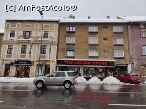 [P01] Peste drum de SUNNY NOVEMBER este un magazin cu băuturi alcoolice » foto by crismis
 - 
<span class="allrVoted glyphicon glyphicon-heart hidden" id="av1357253"></span>
<a class="m-l-10 hidden" id="sv1357253" onclick="voting_Foto_DelVot(,1357253,2429)" role="button">șterge vot <span class="glyphicon glyphicon-remove"></span></a>
<a id="v91357253" class=" c-red"  onclick="voting_Foto_SetVot(1357253)" role="button"><span class="glyphicon glyphicon-heart-empty"></span> <b>LIKE</b> = Votează poza</a> <img class="hidden"  id="f1357253W9" src="/imagini/loader.gif" border="0" /><span class="AjErrMes hidden" id="e1357253ErM"></span>