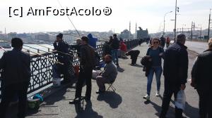[P11] Pe podul Galata » foto by micutzu
 - 
<span class="allrVoted glyphicon glyphicon-heart hidden" id="av840653"></span>
<a class="m-l-10 hidden" id="sv840653" onclick="voting_Foto_DelVot(,840653,2468)" role="button">șterge vot <span class="glyphicon glyphicon-remove"></span></a>
<a id="v9840653" class=" c-red"  onclick="voting_Foto_SetVot(840653)" role="button"><span class="glyphicon glyphicon-heart-empty"></span> <b>LIKE</b> = Votează poza</a> <img class="hidden"  id="f840653W9" src="/imagini/loader.gif" border="0" /><span class="AjErrMes hidden" id="e840653ErM"></span>