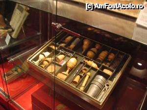 [P26] Trusă de iluzionism » foto by Michi
 - 
<span class="allrVoted glyphicon glyphicon-heart hidden" id="av512349"></span>
<a class="m-l-10 hidden" id="sv512349" onclick="voting_Foto_DelVot(,512349,2491)" role="button">șterge vot <span class="glyphicon glyphicon-remove"></span></a>
<a id="v9512349" class=" c-red"  onclick="voting_Foto_SetVot(512349)" role="button"><span class="glyphicon glyphicon-heart-empty"></span> <b>LIKE</b> = Votează poza</a> <img class="hidden"  id="f512349W9" src="/imagini/loader.gif" border="0" /><span class="AjErrMes hidden" id="e512349ErM"></span>