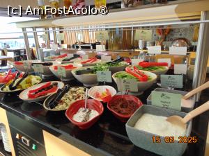 [P32] oferta de mic dejun » foto by Yolanda
 - 
<span class="allrVoted glyphicon glyphicon-heart hidden" id="av1496149"></span>
<a class="m-l-10 hidden" id="sv1496149" onclick="voting_Foto_DelVot(,1496149,2497)" role="button">șterge vot <span class="glyphicon glyphicon-remove"></span></a>
<a id="v91496149" class=" c-red"  onclick="voting_Foto_SetVot(1496149)" role="button"><span class="glyphicon glyphicon-heart-empty"></span> <b>LIKE</b> = Votează poza</a> <img class="hidden"  id="f1496149W9" src="/imagini/loader.gif" border="0" /><span class="AjErrMes hidden" id="e1496149ErM"></span>