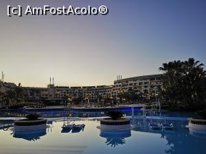[P13] Vedere de la piscină » foto by cata2106
 - 
<span class="allrVoted glyphicon glyphicon-heart hidden" id="av1213508"></span>
<a class="m-l-10 hidden" id="sv1213508" onclick="voting_Foto_DelVot(,1213508,2513)" role="button">șterge vot <span class="glyphicon glyphicon-remove"></span></a>
<a id="v91213508" class=" c-red"  onclick="voting_Foto_SetVot(1213508)" role="button"><span class="glyphicon glyphicon-heart-empty"></span> <b>LIKE</b> = Votează poza</a> <img class="hidden"  id="f1213508W9" src="/imagini/loader.gif" border="0" /><span class="AjErrMes hidden" id="e1213508ErM"></span>