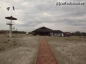 [P12] una din terasele de pe plajă » foto by robert
 - 
<span class="allrVoted glyphicon glyphicon-heart hidden" id="av640918"></span>
<a class="m-l-10 hidden" id="sv640918" onclick="voting_Foto_DelVot(,640918,2514)" role="button">șterge vot <span class="glyphicon glyphicon-remove"></span></a>
<a id="v9640918" class=" c-red"  onclick="voting_Foto_SetVot(640918)" role="button"><span class="glyphicon glyphicon-heart-empty"></span> <b>LIKE</b> = Votează poza</a> <img class="hidden"  id="f640918W9" src="/imagini/loader.gif" border="0" /><span class="AjErrMes hidden" id="e640918ErM"></span>