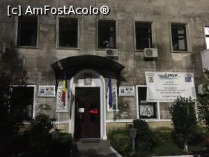 [P18] Sulina - Clădirea Primăriei » foto by Yersinia Pestis
 - 
<span class="allrVoted glyphicon glyphicon-heart hidden" id="av1004899"></span>
<a class="m-l-10 hidden" id="sv1004899" onclick="voting_Foto_DelVot(,1004899,2514)" role="button">șterge vot <span class="glyphicon glyphicon-remove"></span></a>
<a id="v91004899" class=" c-red"  onclick="voting_Foto_SetVot(1004899)" role="button"><span class="glyphicon glyphicon-heart-empty"></span> <b>LIKE</b> = Votează poza</a> <img class="hidden"  id="f1004899W9" src="/imagini/loader.gif" border="0" /><span class="AjErrMes hidden" id="e1004899ErM"></span>