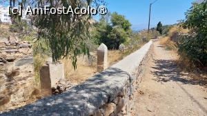 [P81] Lefkes - Byzantine Road » foto by Carmen Ion
 - 
<span class="allrVoted glyphicon glyphicon-heart hidden" id="av1421464"></span>
<a class="m-l-10 hidden" id="sv1421464" onclick="voting_Foto_DelVot(,1421464,2566)" role="button">șterge vot <span class="glyphicon glyphicon-remove"></span></a>
<a id="v91421464" class=" c-red"  onclick="voting_Foto_SetVot(1421464)" role="button"><span class="glyphicon glyphicon-heart-empty"></span> <b>LIKE</b> = Votează poza</a> <img class="hidden"  id="f1421464W9" src="/imagini/loader.gif" border="0" /><span class="AjErrMes hidden" id="e1421464ErM"></span>