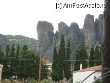 [P01] Meteora- vedere din localitatea de la poalele muntelui » foto by pitic25
 - 
<span class="allrVoted glyphicon glyphicon-heart hidden" id="av211219"></span>
<a class="m-l-10 hidden" id="sv211219" onclick="voting_Foto_DelVot(,211219,2570)" role="button">șterge vot <span class="glyphicon glyphicon-remove"></span></a>
<a id="v9211219" class=" c-red"  onclick="voting_Foto_SetVot(211219)" role="button"><span class="glyphicon glyphicon-heart-empty"></span> <b>LIKE</b> = Votează poza</a> <img class="hidden"  id="f211219W9" src="/imagini/loader.gif" border="0" /><span class="AjErrMes hidden" id="e211219ErM"></span>