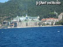 [P23] O alta manastire de pe Athos...cred ca Sf.Petru...o manastire foarte mare si, cred, foarte frumoasa. » foto by pitic25
 - 
<span class="allrVoted glyphicon glyphicon-heart hidden" id="av211480"></span>
<a class="m-l-10 hidden" id="sv211480" onclick="voting_Foto_DelVot(,211480,2570)" role="button">șterge vot <span class="glyphicon glyphicon-remove"></span></a>
<a id="v9211480" class=" c-red"  onclick="voting_Foto_SetVot(211480)" role="button"><span class="glyphicon glyphicon-heart-empty"></span> <b>LIKE</b> = Votează poza</a> <img class="hidden"  id="f211480W9" src="/imagini/loader.gif" border="0" /><span class="AjErrMes hidden" id="e211480ErM"></span>