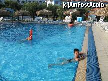 [P29] La piscina hotelului Sonia Village, un loc placut, relaxant. » foto by pitic25
 - 
<span class="allrVoted glyphicon glyphicon-heart hidden" id="av211530"></span>
<a class="m-l-10 hidden" id="sv211530" onclick="voting_Foto_DelVot(,211530,2570)" role="button">șterge vot <span class="glyphicon glyphicon-remove"></span></a>
<a id="v9211530" class=" c-red"  onclick="voting_Foto_SetVot(211530)" role="button"><span class="glyphicon glyphicon-heart-empty"></span> <b>LIKE</b> = Votează poza</a> <img class="hidden"  id="f211530W9" src="/imagini/loader.gif" border="0" /><span class="AjErrMes hidden" id="e211530ErM"></span>