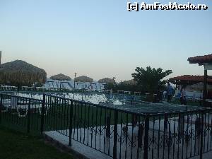 [P02] piscina seara » foto by ciobi2309
 - 
<span class="allrVoted glyphicon glyphicon-heart hidden" id="av524302"></span>
<a class="m-l-10 hidden" id="sv524302" onclick="voting_Foto_DelVot(,524302,2570)" role="button">șterge vot <span class="glyphicon glyphicon-remove"></span></a>
<a id="v9524302" class=" c-red"  onclick="voting_Foto_SetVot(524302)" role="button"><span class="glyphicon glyphicon-heart-empty"></span> <b>LIKE</b> = Votează poza</a> <img class="hidden"  id="f524302W9" src="/imagini/loader.gif" border="0" /><span class="AjErrMes hidden" id="e524302ErM"></span>