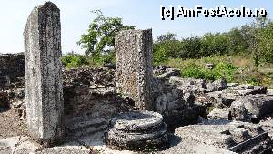 [P30] Rămășițe ale Bouleuterion-ului » foto by bog68
 - 
<span class="allrVoted glyphicon glyphicon-heart hidden" id="av374564"></span>
<a class="m-l-10 hidden" id="sv374564" onclick="voting_Foto_DelVot(,374564,2587)" role="button">șterge vot <span class="glyphicon glyphicon-remove"></span></a>
<a id="v9374564" class=" c-red"  onclick="voting_Foto_SetVot(374564)" role="button"><span class="glyphicon glyphicon-heart-empty"></span> <b>LIKE</b> = Votează poza</a> <img class="hidden"  id="f374564W9" src="/imagini/loader.gif" border="0" /><span class="AjErrMes hidden" id="e374564ErM"></span>