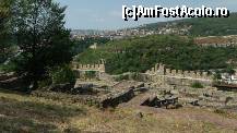 [P28] Veliko Târnovo - ruine de locuinte si fortificatii » foto by Dragoș_MD
 - 
<span class="allrVoted glyphicon glyphicon-heart hidden" id="av374807"></span>
<a class="m-l-10 hidden" id="sv374807" onclick="voting_Foto_DelVot(,374807,2587)" role="button">șterge vot <span class="glyphicon glyphicon-remove"></span></a>
<a id="v9374807" class=" c-red"  onclick="voting_Foto_SetVot(374807)" role="button"><span class="glyphicon glyphicon-heart-empty"></span> <b>LIKE</b> = Votează poza</a> <img class="hidden"  id="f374807W9" src="/imagini/loader.gif" border="0" /><span class="AjErrMes hidden" id="e374807ErM"></span>