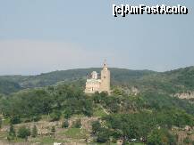 [P08] Veliko Tarnovo - zoom din camera catre fosta resedinta patriarhala » foto by bessondm
 - 
<span class="allrVoted glyphicon glyphicon-heart hidden" id="av128020"></span>
<a class="m-l-10 hidden" id="sv128020" onclick="voting_Foto_DelVot(,128020,2587)" role="button">șterge vot <span class="glyphicon glyphicon-remove"></span></a>
<a id="v9128020" class=" c-red"  onclick="voting_Foto_SetVot(128020)" role="button"><span class="glyphicon glyphicon-heart-empty"></span> <b>LIKE</b> = Votează poza</a> <img class="hidden"  id="f128020W9" src="/imagini/loader.gif" border="0" /><span class="AjErrMes hidden" id="e128020ErM"></span>