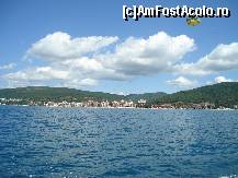 [P13] Parasailing - o senzatie deosebita; 
Statiunea vazuta din larg » foto by rinaldoparaipan
 - 
<span class="allrVoted glyphicon glyphicon-heart hidden" id="av86542"></span>
<a class="m-l-10 hidden" id="sv86542" onclick="voting_Foto_DelVot(,86542,2598)" role="button">șterge vot <span class="glyphicon glyphicon-remove"></span></a>
<a id="v986542" class=" c-red"  onclick="voting_Foto_SetVot(86542)" role="button"><span class="glyphicon glyphicon-heart-empty"></span> <b>LIKE</b> = Votează poza</a> <img class="hidden"  id="f86542W9" src="/imagini/loader.gif" border="0" /><span class="AjErrMes hidden" id="e86542ErM"></span>