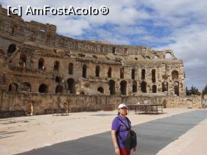 [P28] Tunisia - El Jem, Coloseum.  » foto by iulianic
 - 
<span class="allrVoted glyphicon glyphicon-heart hidden" id="av1075385"></span>
<a class="m-l-10 hidden" id="sv1075385" onclick="voting_Foto_DelVot(,1075385,2617)" role="button">șterge vot <span class="glyphicon glyphicon-remove"></span></a>
<a id="v91075385" class=" c-red"  onclick="voting_Foto_SetVot(1075385)" role="button"><span class="glyphicon glyphicon-heart-empty"></span> <b>LIKE</b> = Votează poza</a> <img class="hidden"  id="f1075385W9" src="/imagini/loader.gif" border="0" /><span class="AjErrMes hidden" id="e1075385ErM"></span>