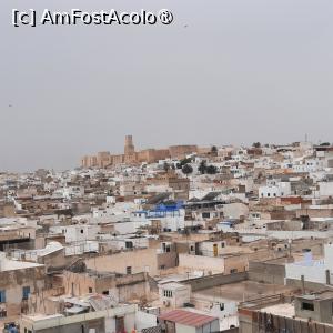 [P25] Sousse, Medina și Kasbah, cetatea în plan îndepărtat văzute de sus din Turnul Ribatului » foto by mprofeanu
 - 
<span class="allrVoted glyphicon glyphicon-heart hidden" id="av1430572"></span>
<a class="m-l-10 hidden" id="sv1430572" onclick="voting_Foto_DelVot(,1430572,2617)" role="button">șterge vot <span class="glyphicon glyphicon-remove"></span></a>
<a id="v91430572" class=" c-red"  onclick="voting_Foto_SetVot(1430572)" role="button"><span class="glyphicon glyphicon-heart-empty"></span> <b>LIKE</b> = Votează poza</a> <img class="hidden"  id="f1430572W9" src="/imagini/loader.gif" border="0" /><span class="AjErrMes hidden" id="e1430572ErM"></span>