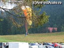 [P18] ...vine omu' cu ce poate:masina,parapanta... » foto by trandafir 1970*
 - 
<span class="allrVoted glyphicon glyphicon-heart hidden" id="av32436"></span>
<a class="m-l-10 hidden" id="sv32436" onclick="voting_Foto_DelVot(,32436,2622)" role="button">șterge vot <span class="glyphicon glyphicon-remove"></span></a>
<a id="v932436" class=" c-red"  onclick="voting_Foto_SetVot(32436)" role="button"><span class="glyphicon glyphicon-heart-empty"></span> <b>LIKE</b> = Votează poza</a> <img class="hidden"  id="f32436W9" src="/imagini/loader.gif" border="0" /><span class="AjErrMes hidden" id="e32436ErM"></span>