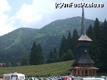 [P19] ...biserica cu specific maramuresan,despre care aminteam... » foto by trandafir 1970*
 - 
<span class="allrVoted glyphicon glyphicon-heart hidden" id="av32437"></span>
<a class="m-l-10 hidden" id="sv32437" onclick="voting_Foto_DelVot(,32437,2622)" role="button">șterge vot <span class="glyphicon glyphicon-remove"></span></a>
<a id="v932437" class=" c-red"  onclick="voting_Foto_SetVot(32437)" role="button"><span class="glyphicon glyphicon-heart-empty"></span> <b>LIKE</b> = Votează poza</a> <img class="hidden"  id="f32437W9" src="/imagini/loader.gif" border="0" /><span class="AjErrMes hidden" id="e32437ErM"></span>