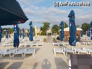 [P09] Plaja Tomis frumos aranjată, la ieşire pe partea dreaptă este un duş unde te poţi spăla de nisip » foto by geta10
 - 
<span class="allrVoted glyphicon glyphicon-heart hidden" id="av435423"></span>
<a class="m-l-10 hidden" id="sv435423" onclick="voting_Foto_DelVot(,435423,2689)" role="button">șterge vot <span class="glyphicon glyphicon-remove"></span></a>
<a id="v9435423" class=" c-red"  onclick="voting_Foto_SetVot(435423)" role="button"><span class="glyphicon glyphicon-heart-empty"></span> <b>LIKE</b> = Votează poza</a> <img class="hidden"  id="f435423W9" src="/imagini/loader.gif" border="0" /><span class="AjErrMes hidden" id="e435423ErM"></span>