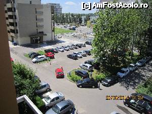 [P09] cealalta parte a parcarii hotelului.  » foto by alex_42
 - 
<span class="allrVoted glyphicon glyphicon-heart hidden" id="av634232"></span>
<a class="m-l-10 hidden" id="sv634232" onclick="voting_Foto_DelVot(,634232,2689)" role="button">șterge vot <span class="glyphicon glyphicon-remove"></span></a>
<a id="v9634232" class=" c-red"  onclick="voting_Foto_SetVot(634232)" role="button"><span class="glyphicon glyphicon-heart-empty"></span> <b>LIKE</b> = Votează poza</a> <img class="hidden"  id="f634232W9" src="/imagini/loader.gif" border="0" /><span class="AjErrMes hidden" id="e634232ErM"></span>