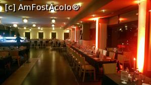 [P12] Restaurantul in care am luat mesele, mai putin seara de revelion.  » foto by Aurici
 - 
<span class="allrVoted glyphicon glyphicon-heart hidden" id="av824582"></span>
<a class="m-l-10 hidden" id="sv824582" onclick="voting_Foto_DelVot(,824582,2813)" role="button">șterge vot <span class="glyphicon glyphicon-remove"></span></a>
<a id="v9824582" class=" c-red"  onclick="voting_Foto_SetVot(824582)" role="button"><span class="glyphicon glyphicon-heart-empty"></span> <b>LIKE</b> = Votează poza</a> <img class="hidden"  id="f824582W9" src="/imagini/loader.gif" border="0" /><span class="AjErrMes hidden" id="e824582ErM"></span>