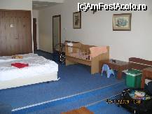 [P09] Camera hotel » foto by DanaT
 - 
<span class="allrVoted glyphicon glyphicon-heart hidden" id="av20809"></span>
<a class="m-l-10 hidden" id="sv20809" onclick="voting_Foto_DelVot(,20809,2846)" role="button">șterge vot <span class="glyphicon glyphicon-remove"></span></a>
<a id="v920809" class=" c-red"  onclick="voting_Foto_SetVot(20809)" role="button"><span class="glyphicon glyphicon-heart-empty"></span> <b>LIKE</b> = Votează poza</a> <img class="hidden"  id="f20809W9" src="/imagini/loader.gif" border="0" /><span class="AjErrMes hidden" id="e20809ErM"></span>