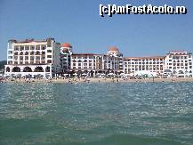 [P05] Hotelul si plaja vazute din mare » foto by troutpwi
 - 
<span class="allrVoted glyphicon glyphicon-heart hidden" id="av91260"></span>
<a class="m-l-10 hidden" id="sv91260" onclick="voting_Foto_DelVot(,91260,2846)" role="button">șterge vot <span class="glyphicon glyphicon-remove"></span></a>
<a id="v991260" class=" c-red"  onclick="voting_Foto_SetVot(91260)" role="button"><span class="glyphicon glyphicon-heart-empty"></span> <b>LIKE</b> = Votează poza</a> <img class="hidden"  id="f91260W9" src="/imagini/loader.gif" border="0" /><span class="AjErrMes hidden" id="e91260ErM"></span>