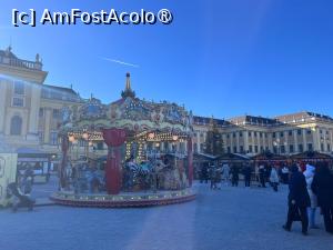 [P02] Carusel la Shonbrunn » foto by nightwish
 - 
<span class="allrVoted glyphicon glyphicon-heart hidden" id="av1515663"></span>
<a class="m-l-10 hidden" id="sv1515663" onclick="voting_Foto_DelVot(,1515663,2854)" role="button">șterge vot <span class="glyphicon glyphicon-remove"></span></a>
<a id="v91515663" class=" c-red"  onclick="voting_Foto_SetVot(1515663)" role="button"><span class="glyphicon glyphicon-heart-empty"></span> <b>LIKE</b> = Votează poza</a> <img class="hidden"  id="f1515663W9" src="/imagini/loader.gif" border="0" /><span class="AjErrMes hidden" id="e1515663ErM"></span>