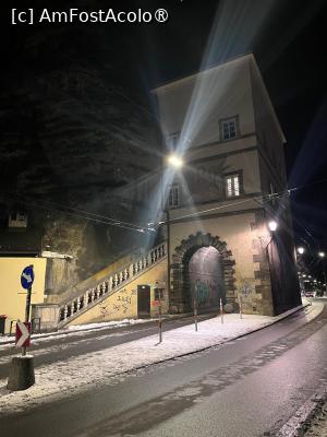 [P07] Salzburg. Soseaua trece prin acea casa . » foto by nightwish
 - 
<span class="allrVoted glyphicon glyphicon-heart hidden" id="av1515668"></span>
<a class="m-l-10 hidden" id="sv1515668" onclick="voting_Foto_DelVot(,1515668,2854)" role="button">șterge vot <span class="glyphicon glyphicon-remove"></span></a>
<a id="v91515668" class=" c-red"  onclick="voting_Foto_SetVot(1515668)" role="button"><span class="glyphicon glyphicon-heart-empty"></span> <b>LIKE</b> = Votează poza</a> <img class="hidden"  id="f1515668W9" src="/imagini/loader.gif" border="0" /><span class="AjErrMes hidden" id="e1515668ErM"></span>