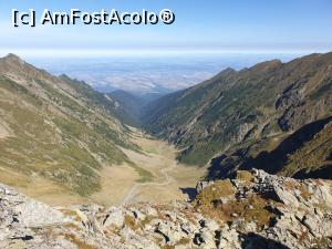 [P12] jos în vale sunt orașele Victoria și Făgăraș » foto by robert
 - 
<span class="allrVoted glyphicon glyphicon-heart hidden" id="av1189964"></span>
<a class="m-l-10 hidden" id="sv1189964" onclick="voting_Foto_DelVot(,1189964,2855)" role="button">șterge vot <span class="glyphicon glyphicon-remove"></span></a>
<a id="v91189964" class=" c-red"  onclick="voting_Foto_SetVot(1189964)" role="button"><span class="glyphicon glyphicon-heart-empty"></span> <b>LIKE</b> = Votează poza</a> <img class="hidden"  id="f1189964W9" src="/imagini/loader.gif" border="0" /><span class="AjErrMes hidden" id="e1189964ErM"></span>