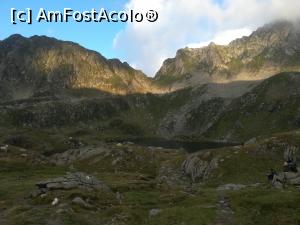 [P29] Lacul Podragu și Șaua Podragu in spate, sus. » foto by Mika
 - 
<span class="allrVoted glyphicon glyphicon-heart hidden" id="av1186344"></span>
<a class="m-l-10 hidden" id="sv1186344" onclick="voting_Foto_DelVot(,1186344,2855)" role="button">șterge vot <span class="glyphicon glyphicon-remove"></span></a>
<a id="v91186344" class=" c-red"  onclick="voting_Foto_SetVot(1186344)" role="button"><span class="glyphicon glyphicon-heart-empty"></span> <b>LIKE</b> = Votează poza</a> <img class="hidden"  id="f1186344W9" src="/imagini/loader.gif" border="0" /><span class="AjErrMes hidden" id="e1186344ErM"></span>