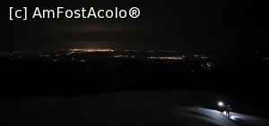 [P04] La lumina lunii și a frontalelor spre Cabana Barcaciu. Jos se v&icirc;d luminle Avrigului » foto by Mika
 - 
<span class="allrVoted glyphicon glyphicon-heart hidden" id="av1221517"></span>
<a class="m-l-10 hidden" id="sv1221517" onclick="voting_Foto_DelVot(,1221517,2855)" role="button">șterge vot <span class="glyphicon glyphicon-remove"></span></a>
<a id="v91221517" class=" c-red"  onclick="voting_Foto_SetVot(1221517)" role="button"><span class="glyphicon glyphicon-heart-empty"></span> <b>LIKE</b> = Votează poza</a> <img class="hidden"  id="f1221517W9" src="/imagini/loader.gif" border="0" /><span class="AjErrMes hidden" id="e1221517ErM"></span>