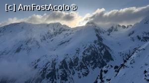 [P09] Spre Vârful Serbota » foto by Mika
 - 
<span class="allrVoted glyphicon glyphicon-heart hidden" id="av1525880"></span>
<a class="m-l-10 hidden" id="sv1525880" onclick="voting_Foto_DelVot(,1525880,2855)" role="button">șterge vot <span class="glyphicon glyphicon-remove"></span></a>
<a id="v91525880" class=" c-red"  onclick="voting_Foto_SetVot(1525880)" role="button"><span class="glyphicon glyphicon-heart-empty"></span> <b>LIKE</b> = Votează poza</a> <img class="hidden"  id="f1525880W9" src="/imagini/loader.gif" border="0" /><span class="AjErrMes hidden" id="e1525880ErM"></span>