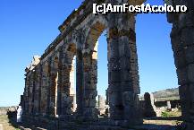 [P06] Volubilis - aquaduct » foto by Pami*
 - 
<span class="allrVoted glyphicon glyphicon-heart hidden" id="av180352"></span>
<a class="m-l-10 hidden" id="sv180352" onclick="voting_Foto_DelVot(,180352,2870)" role="button">șterge vot <span class="glyphicon glyphicon-remove"></span></a>
<a id="v9180352" class=" c-red"  onclick="voting_Foto_SetVot(180352)" role="button"><span class="glyphicon glyphicon-heart-empty"></span> <b>LIKE</b> = Votează poza</a> <img class="hidden"  id="f180352W9" src="/imagini/loader.gif" border="0" /><span class="AjErrMes hidden" id="e180352ErM"></span>