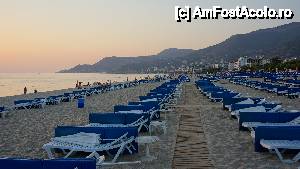 [P36] Plaja Kleopatra din Alanya.  » foto by ania
 - 
<span class="allrVoted glyphicon glyphicon-heart hidden" id="av394573"></span>
<a class="m-l-10 hidden" id="sv394573" onclick="voting_Foto_DelVot(,394573,2876)" role="button">șterge vot <span class="glyphicon glyphicon-remove"></span></a>
<a id="v9394573" class=" c-red"  onclick="voting_Foto_SetVot(394573)" role="button"><span class="glyphicon glyphicon-heart-empty"></span> <b>LIKE</b> = Votează poza</a> <img class="hidden"  id="f394573W9" src="/imagini/loader.gif" border="0" /><span class="AjErrMes hidden" id="e394573ErM"></span>