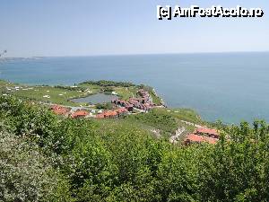 [P05] Terenul de golf Thracian Cliffs văzut de pe terasa restaurantului El Balcon del Mundo » foto by ebirsan
 - 
<span class="allrVoted glyphicon glyphicon-heart hidden" id="av465363"></span>
<a class="m-l-10 hidden" id="sv465363" onclick="voting_Foto_DelVot(,465363,2893)" role="button">șterge vot <span class="glyphicon glyphicon-remove"></span></a>
<a id="v9465363" class=" c-red"  onclick="voting_Foto_SetVot(465363)" role="button"><span class="glyphicon glyphicon-heart-empty"></span> <b>LIKE</b> = Votează poza</a> <img class="hidden"  id="f465363W9" src="/imagini/loader.gif" border="0" /><span class="AjErrMes hidden" id="e465363ErM"></span>