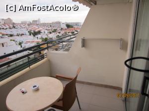 [P12] Balconul mare cu uscătorul de rufe şi cele două scaune cu masă.  » foto by marsus
 - 
<span class="allrVoted glyphicon glyphicon-heart hidden" id="av899597"></span>
<a class="m-l-10 hidden" id="sv899597" onclick="voting_Foto_DelVot(,899597,2933)" role="button">șterge vot <span class="glyphicon glyphicon-remove"></span></a>
<a id="v9899597" class=" c-red"  onclick="voting_Foto_SetVot(899597)" role="button"><span class="glyphicon glyphicon-heart-empty"></span> <b>LIKE</b> = Votează poza</a> <img class="hidden"  id="f899597W9" src="/imagini/loader.gif" border="0" /><span class="AjErrMes hidden" id="e899597ErM"></span>