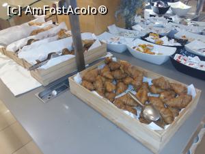 [P16] Micul dejun dulce cu multitudine produse.  » foto by marsus
 - 
<span class="allrVoted glyphicon glyphicon-heart hidden" id="av899601"></span>
<a class="m-l-10 hidden" id="sv899601" onclick="voting_Foto_DelVot(,899601,2933)" role="button">șterge vot <span class="glyphicon glyphicon-remove"></span></a>
<a id="v9899601" class=" c-red"  onclick="voting_Foto_SetVot(899601)" role="button"><span class="glyphicon glyphicon-heart-empty"></span> <b>LIKE</b> = Votează poza</a> <img class="hidden"  id="f899601W9" src="/imagini/loader.gif" border="0" /><span class="AjErrMes hidden" id="e899601ErM"></span>