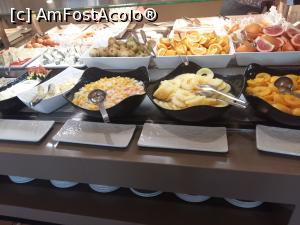 [P17] Fructele şi compoturile de la micul dejun.  » foto by marsus
 - 
<span class="allrVoted glyphicon glyphicon-heart hidden" id="av899602"></span>
<a class="m-l-10 hidden" id="sv899602" onclick="voting_Foto_DelVot(,899602,2933)" role="button">șterge vot <span class="glyphicon glyphicon-remove"></span></a>
<a id="v9899602" class=" c-red"  onclick="voting_Foto_SetVot(899602)" role="button"><span class="glyphicon glyphicon-heart-empty"></span> <b>LIKE</b> = Votează poza</a> <img class="hidden"  id="f899602W9" src="/imagini/loader.gif" border="0" /><span class="AjErrMes hidden" id="e899602ErM"></span>