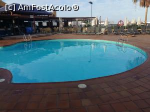 [P03] O parte din piscina hotelului, dimineaţa.  » foto by marsus
 - 
<span class="allrVoted glyphicon glyphicon-heart hidden" id="av899588"></span>
<a class="m-l-10 hidden" id="sv899588" onclick="voting_Foto_DelVot(,899588,2933)" role="button">șterge vot <span class="glyphicon glyphicon-remove"></span></a>
<a id="v9899588" class=" c-red"  onclick="voting_Foto_SetVot(899588)" role="button"><span class="glyphicon glyphicon-heart-empty"></span> <b>LIKE</b> = Votează poza</a> <img class="hidden"  id="f899588W9" src="/imagini/loader.gif" border="0" /><span class="AjErrMes hidden" id="e899588ErM"></span>