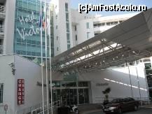 [P05] Intrarea in hotel dinspre parcare » foto by Catzus
 - 
<span class="allrVoted glyphicon glyphicon-heart hidden" id="av96814"></span>
<a class="m-l-10 hidden" id="sv96814" onclick="voting_Foto_DelVot(,96814,2938)" role="button">șterge vot <span class="glyphicon glyphicon-remove"></span></a>
<a id="v996814" class=" c-red"  onclick="voting_Foto_SetVot(96814)" role="button"><span class="glyphicon glyphicon-heart-empty"></span> <b>LIKE</b> = Votează poza</a> <img class="hidden"  id="f96814W9" src="/imagini/loader.gif" border="0" /><span class="AjErrMes hidden" id="e96814ErM"></span>