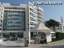 [P08] Vedere dinspre plaja. Se vede prin fata hotellui aleea de promenada » foto by Catzus
 - 
<span class="allrVoted glyphicon glyphicon-heart hidden" id="av96825"></span>
<a class="m-l-10 hidden" id="sv96825" onclick="voting_Foto_DelVot(,96825,2938)" role="button">șterge vot <span class="glyphicon glyphicon-remove"></span></a>
<a id="v996825" class=" c-red"  onclick="voting_Foto_SetVot(96825)" role="button"><span class="glyphicon glyphicon-heart-empty"></span> <b>LIKE</b> = Votează poza</a> <img class="hidden"  id="f96825W9" src="/imagini/loader.gif" border="0" /><span class="AjErrMes hidden" id="e96825ErM"></span>