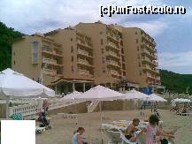 [P06] Hotel Royal Bay - hotelul văzut de pe plajă » foto by nicole33
 - 
<span class="allrVoted glyphicon glyphicon-heart hidden" id="av306968"></span>
<a class="m-l-10 hidden" id="sv306968" onclick="voting_Foto_DelVot(,306968,3028)" role="button">șterge vot <span class="glyphicon glyphicon-remove"></span></a>
<a id="v9306968" class=" c-red"  onclick="voting_Foto_SetVot(306968)" role="button"><span class="glyphicon glyphicon-heart-empty"></span> <b>LIKE</b> = Votează poza</a> <img class="hidden"  id="f306968W9" src="/imagini/loader.gif" border="0" /><span class="AjErrMes hidden" id="e306968ErM"></span>