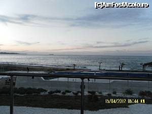 [P03] Rasarit de soare privit din balconul hotelului Blue dream Palace » foto by Alina53
 - 
<span class="allrVoted glyphicon glyphicon-heart hidden" id="av403722"></span>
<a class="m-l-10 hidden" id="sv403722" onclick="voting_Foto_DelVot(,403722,3050)" role="button">șterge vot <span class="glyphicon glyphicon-remove"></span></a>
<a id="v9403722" class=" c-red"  onclick="voting_Foto_SetVot(403722)" role="button"><span class="glyphicon glyphicon-heart-empty"></span> <b>LIKE</b> = Votează poza</a> <img class="hidden"  id="f403722W9" src="/imagini/loader.gif" border="0" /><span class="AjErrMes hidden" id="e403722ErM"></span>