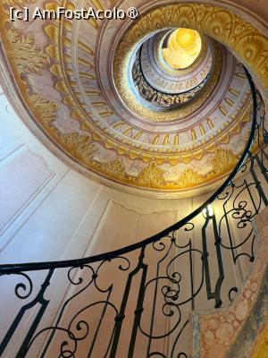 [P62] Scara elicoidală » foto by adso
 - 
<span class="allrVoted glyphicon glyphicon-heart hidden" id="av1515935"></span>
<a class="m-l-10 hidden" id="sv1515935" onclick="voting_Foto_DelVot(,1515935,3098)" role="button">șterge vot <span class="glyphicon glyphicon-remove"></span></a>
<a id="v91515935" class=" c-red"  onclick="voting_Foto_SetVot(1515935)" role="button"><span class="glyphicon glyphicon-heart-empty"></span> <b>LIKE</b> = Votează poza</a> <img class="hidden"  id="f1515935W9" src="/imagini/loader.gif" border="0" /><span class="AjErrMes hidden" id="e1515935ErM"></span>