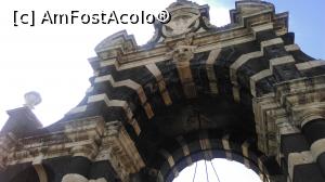 [P02] Poarta Garibaldi » foto by anihbo
 - 
<span class="allrVoted glyphicon glyphicon-heart hidden" id="av845821"></span>
<a class="m-l-10 hidden" id="sv845821" onclick="voting_Foto_DelVot(,845821,3109)" role="button">șterge vot <span class="glyphicon glyphicon-remove"></span></a>
<a id="v9845821" class=" c-red"  onclick="voting_Foto_SetVot(845821)" role="button"><span class="glyphicon glyphicon-heart-empty"></span> <b>LIKE</b> = Votează poza</a> <img class="hidden"  id="f845821W9" src="/imagini/loader.gif" border="0" /><span class="AjErrMes hidden" id="e845821ErM"></span>