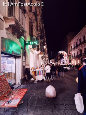 [P12] Via Etnea, seara sunt 15 grade dupa cum arata termometrul » foto by ilee
 - 
<span class="allrVoted glyphicon glyphicon-heart hidden" id="av1514330"></span>
<a class="m-l-10 hidden" id="sv1514330" onclick="voting_Foto_DelVot(,1514330,3109)" role="button">șterge vot <span class="glyphicon glyphicon-remove"></span></a>
<a id="v91514330" class=" c-red"  onclick="voting_Foto_SetVot(1514330)" role="button"><span class="glyphicon glyphicon-heart-empty"></span> <b>LIKE</b> = Votează poza</a> <img class="hidden"  id="f1514330W9" src="/imagini/loader.gif" border="0" /><span class="AjErrMes hidden" id="e1514330ErM"></span>