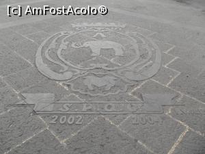 [P37] Paviment din Piaţa Unversităţii » foto by irinad
 - 
<span class="allrVoted glyphicon glyphicon-heart hidden" id="av872797"></span>
<a class="m-l-10 hidden" id="sv872797" onclick="voting_Foto_DelVot(,872797,3109)" role="button">șterge vot <span class="glyphicon glyphicon-remove"></span></a>
<a id="v9872797" class=" c-red"  onclick="voting_Foto_SetVot(872797)" role="button"><span class="glyphicon glyphicon-heart-empty"></span> <b>LIKE</b> = Votează poza</a> <img class="hidden"  id="f872797W9" src="/imagini/loader.gif" border="0" /><span class="AjErrMes hidden" id="e872797ErM"></span>